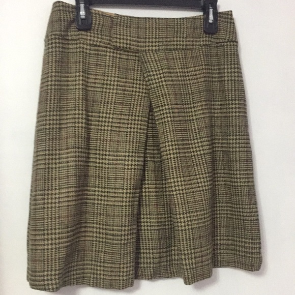 Smart Set Plaid Skirt - Picture 3 of 9